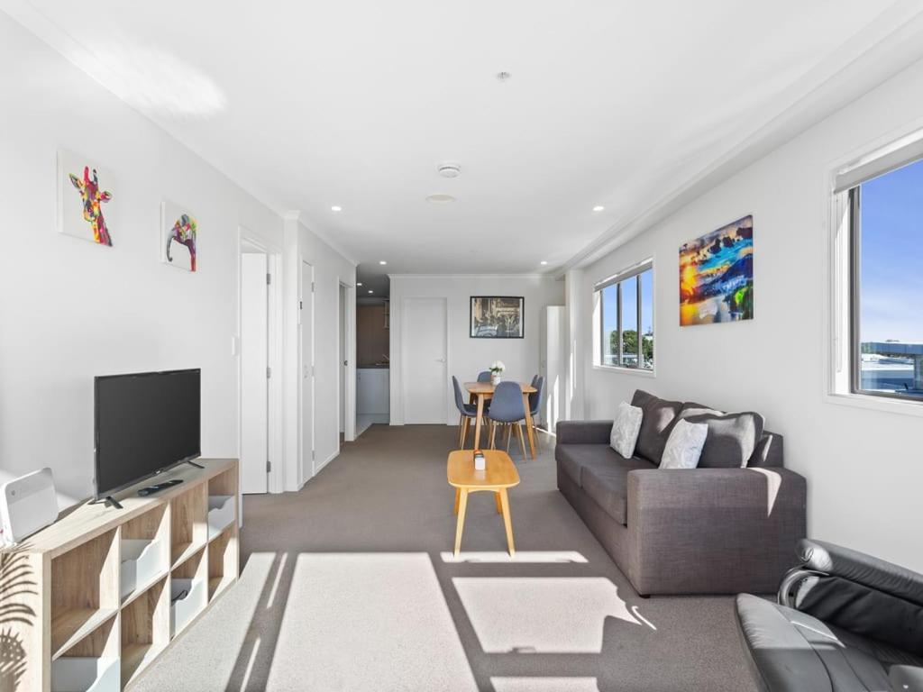 Eden Terrace Two Bedroom Free Parking Окленд Екстер'єр фото